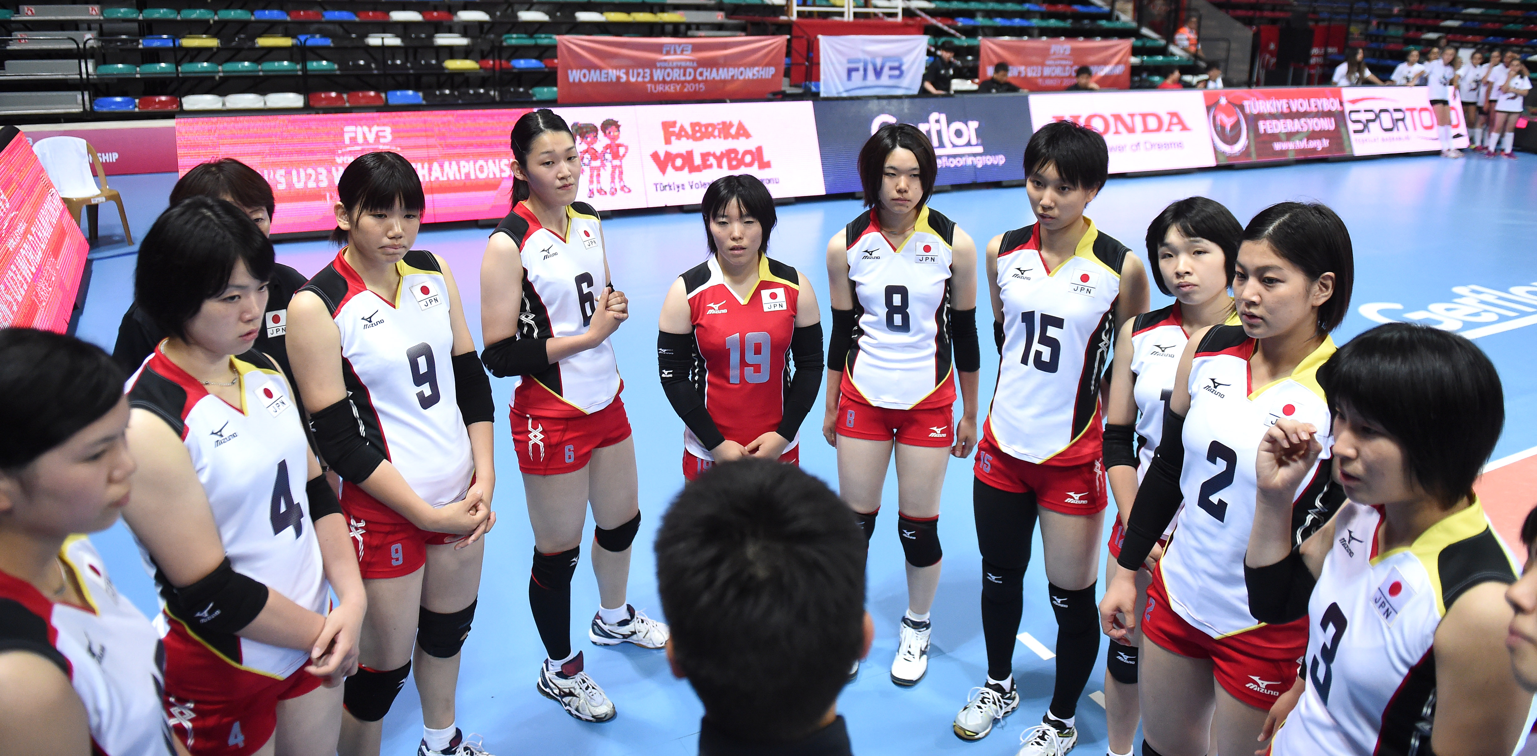 mizuno volley womens 2015